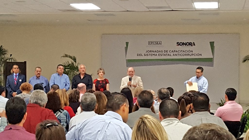 CecytesSonora's tweet photo. Personal administrativo de @CecytesSonora presente en la Jornada de Capacitación del Sistema Estatal Anticorrupción. #CPCSEA #MejoramosParaTi 👍💯 https://t.co/hRcrTaVFqy