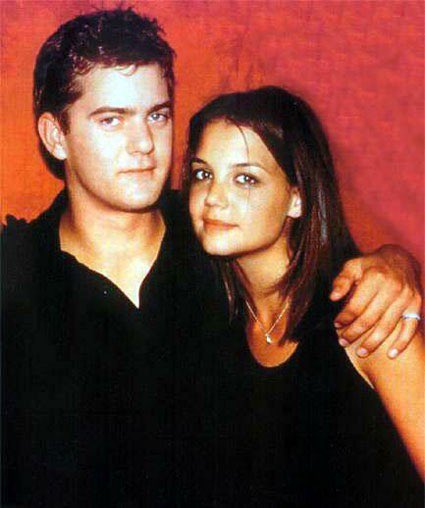 miss_red_mel's tweet photo. 46. Katie Holmes and Joshua Jackson #RealLifeOTP https://t.co/taW35uiRDZ