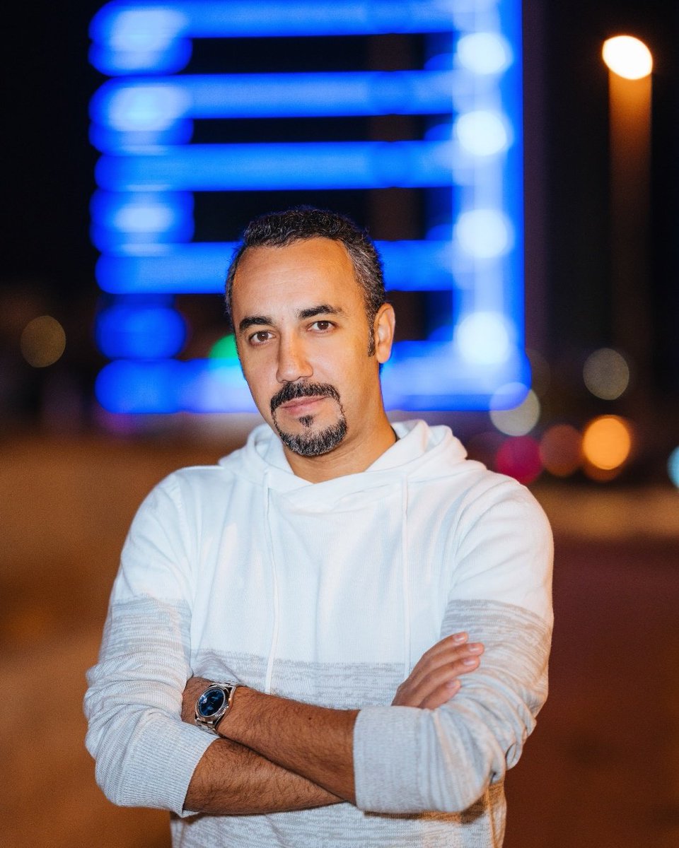 HamidADakhil's tweet photo. #Headshot
By the one & only @mokophotography
تصوير في الاستوديو مع المبدع #مختار_شاهين
#portrate #fashion #model #pose #profesional
#portafolio #photoshoot #instame #instagood #instalove #photooftheday #hamid_vlogs #jeddah #ksa #instaksa
#صورة #حامد_فلوق #جدة #السعودية https://t.co/onxcZjzavT