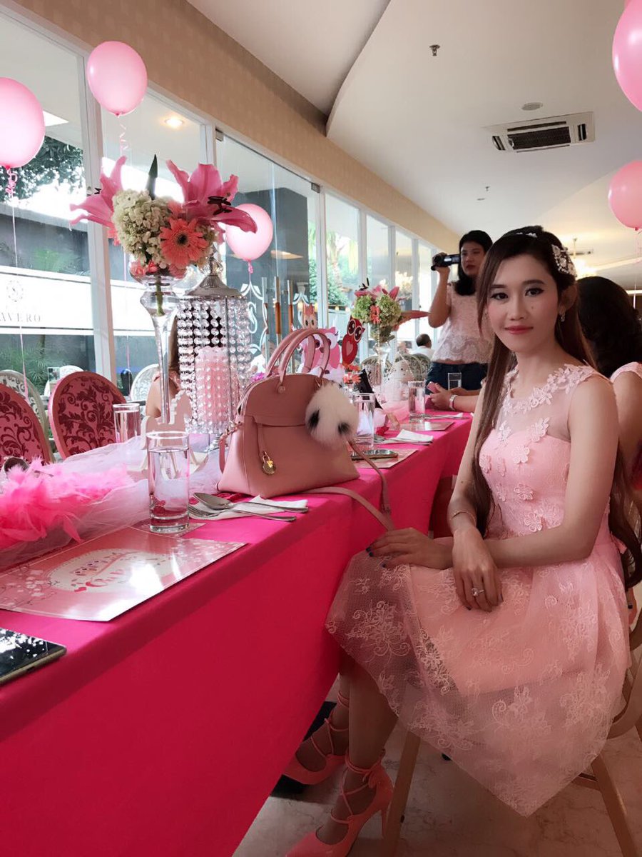 MarentikaRika's tweet photo. https://t.co/fpowYUFTQ7