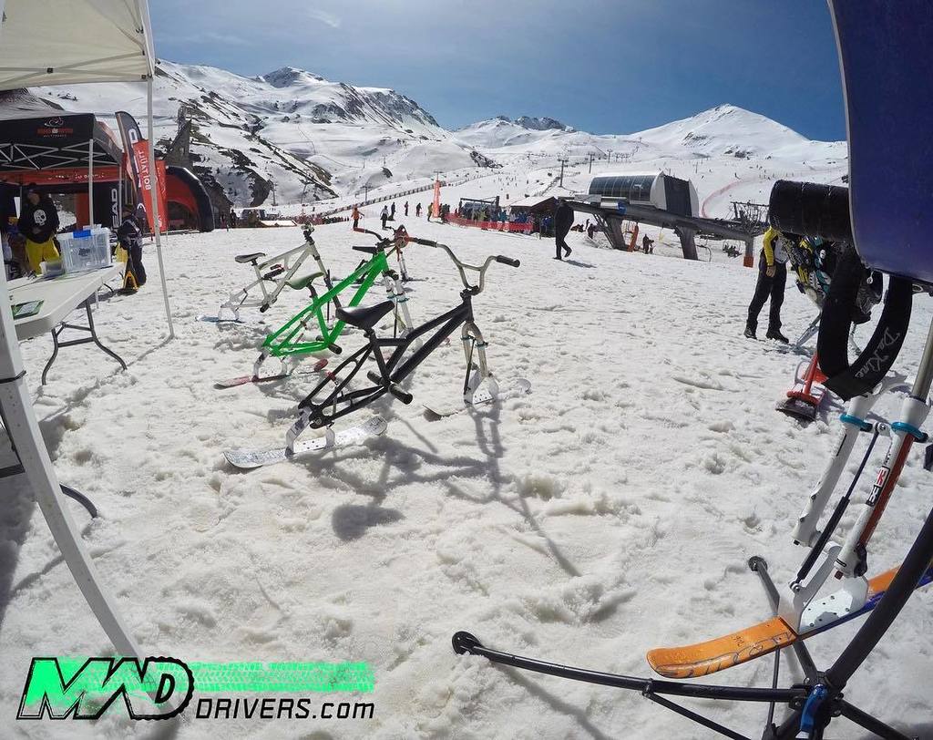 madsnowbikes's tweet photo. Preferimos los Withe Fridays !!
Prepara tu agenda y ven un día a probar gratuitamente los nuevos adaptadores Xtreme. Contáctanos para más info.
☀️❄️☀️❄️
We prefer White Fridays !!
Forget the black shopping deals and come ride a black run on the n… https://t.co/HlYp8pfjoD https://t.co/6gYcdhs2zk