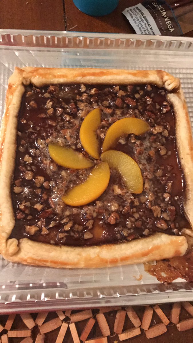 MosichGenevieve's tweet photo. #chefvieve https://t.co/f1dAqjcO8P