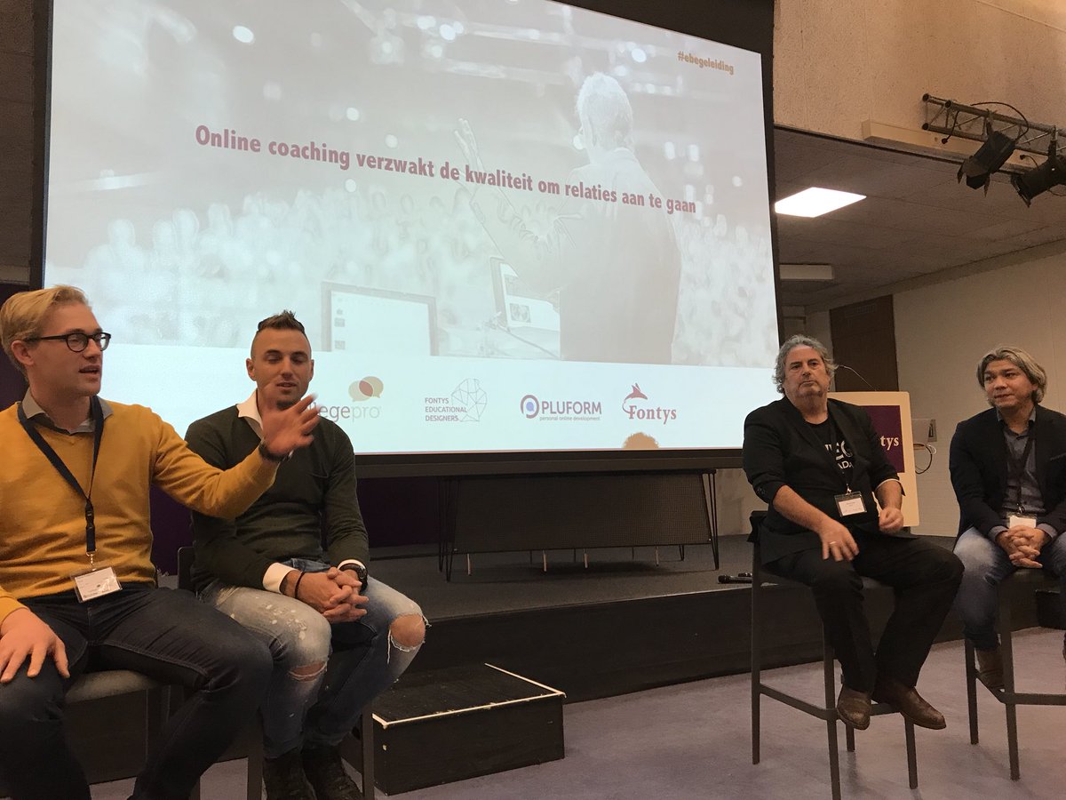FontysED's tweet image. We eindigen met de paneldiscussie op het derde symposium online begeleiding #ebegeleiding