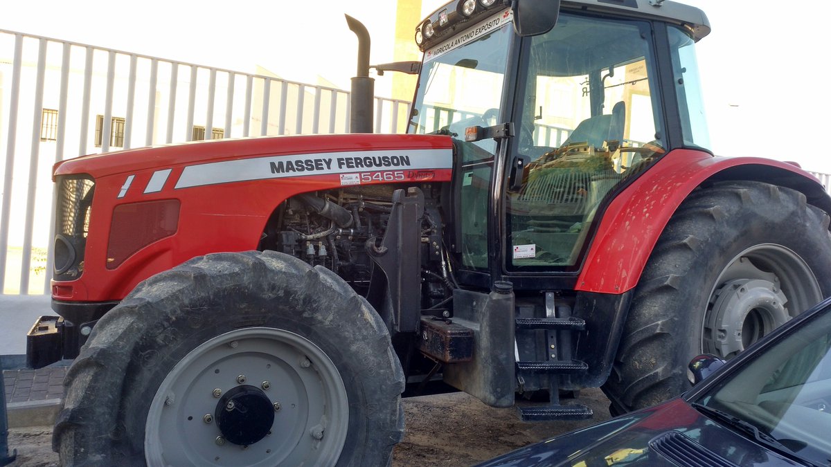 LabElectronico's tweet image. ¡Terminamos la semana con Agrícola! Massey Ferguson 5465 con 120CV y 500Nm, pasa a los 150CV y 665Nm #Letractor #repro #blackfriday #masseyferguson