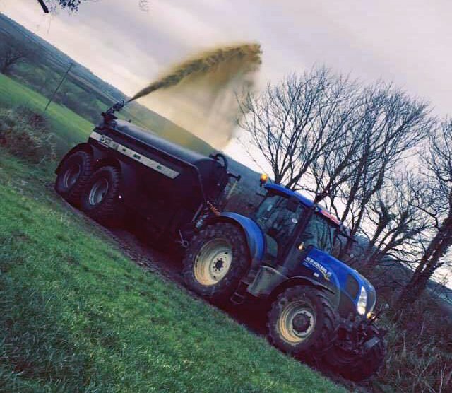 HiSpecEng's tweet photo. Some nice photos, sent into us by Lewis Moore #hispec #farmingfriday #slurry #raingun #muckyrainbows https://t.co/uqEJVOyOWP
