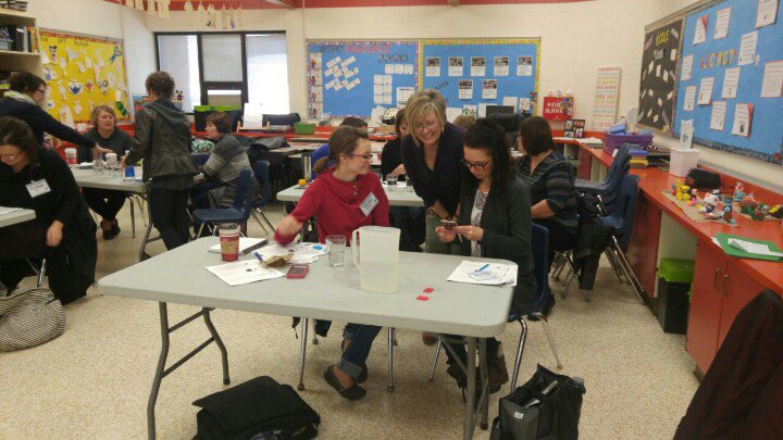wdotcom's tweet photo. Making music videos in kdg @carcpd #brsdlearn https://t.co/xSG4EXvbyI