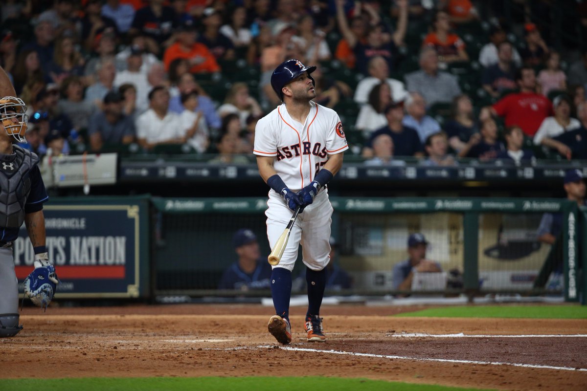 Fact: The best Black Friday deals are free.

RETWEET this for a chance to win a <a href="/JoseAltuve27/">Jose Altuve</a> signed ball!