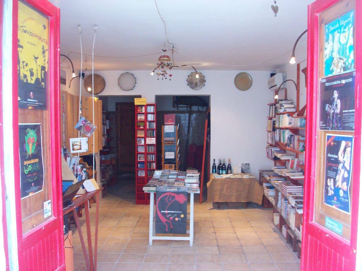 @HappyMagazine tweet media