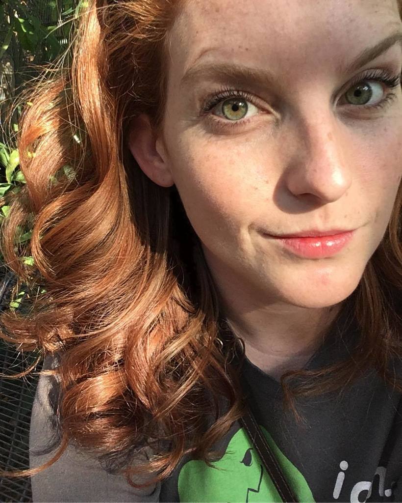 _Ginger_Lily's tweet photo. #GingerLily Happy Friday/ Turkey Recovery day! *
*
*
*
*

#nofilter #ginjaninja #gingersnap #naturalhair #naturalredhead #redhair #greeneyes #curlsfordays #curvy #inked #tattedlady #veteran #freckles #redhairdontcare #iloveredheads #sassy #touchedbyfire … https://t.co/iWjMXhltUv https://t.co/ZL36SZHEhG