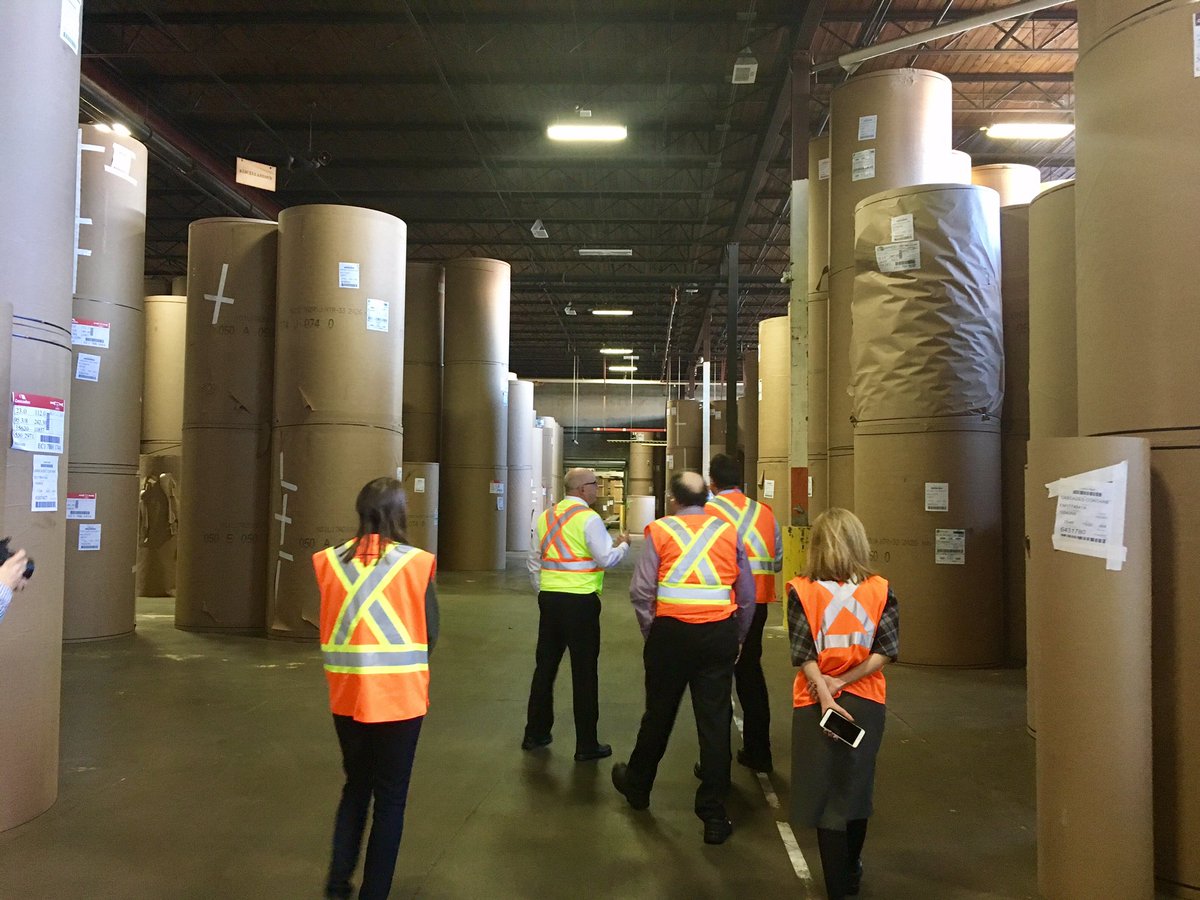 MikeSavageHFX's tweet photo. Big thanks to Maritime Paper Products for showing us around their impressive facility in Dartmouth today. A great local business operating for over 85 years! #CelebrateBusiness @HfxPartnership https://t.co/Mf6XJK0l0q