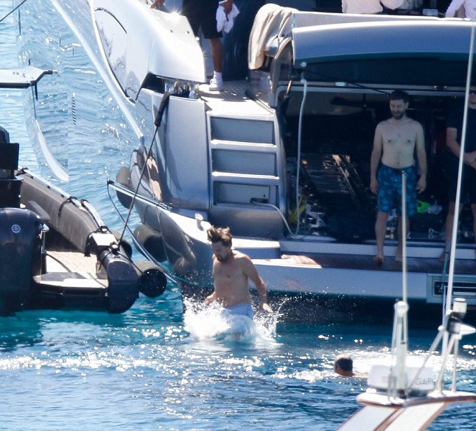 Leonardo DiCaprio jumping into the sea (2016)