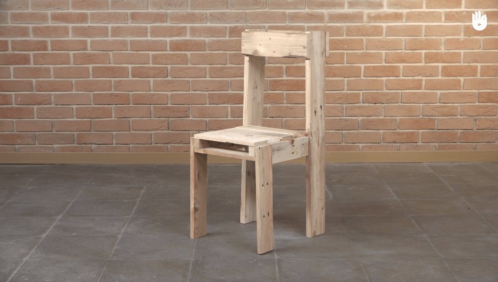 HabitatPrive's tweet photo. Fabriquer un chaise en bois de palette https://t.co/qjuwiwxY1B https://t.co/rjrO86aLHe