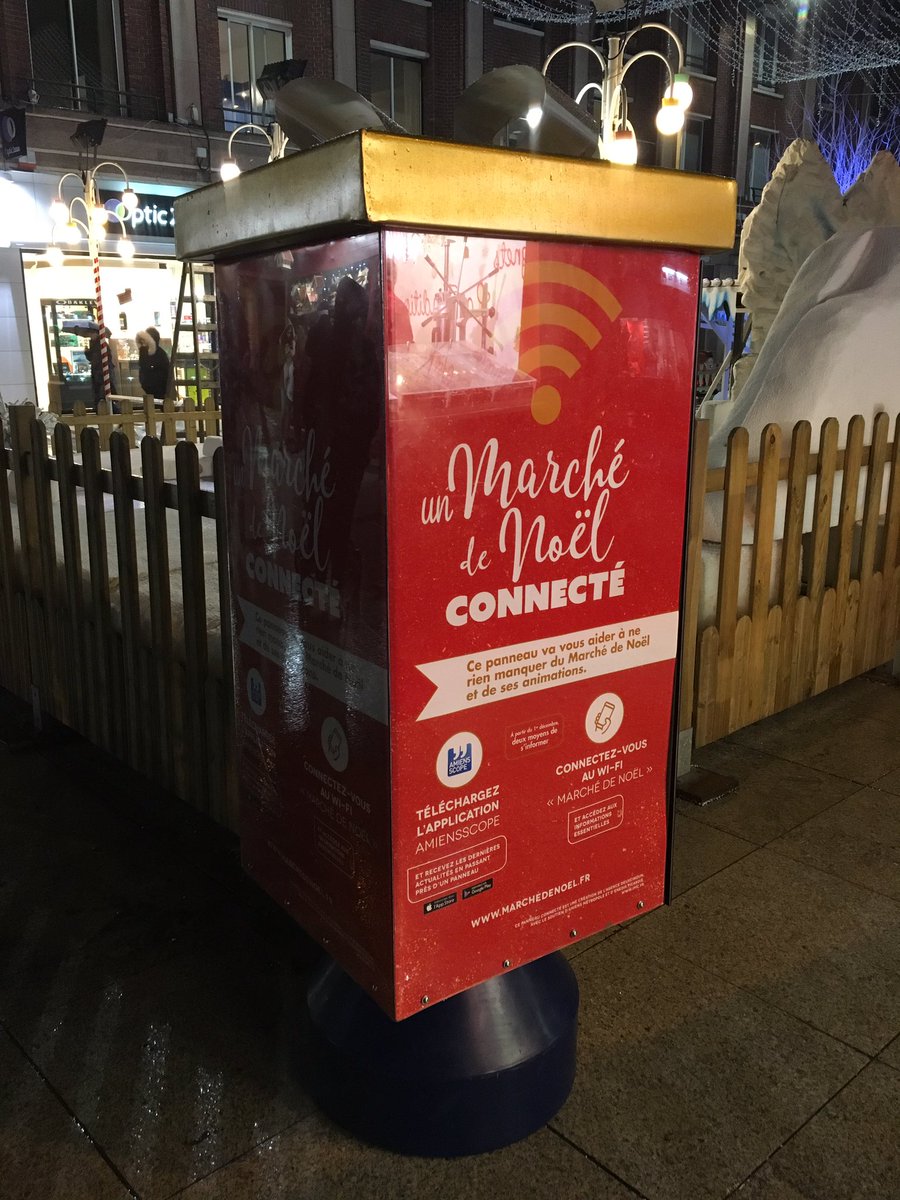 VincentTrelcat's tweet photo. Fierté du jour : 1ère sortie du panneau connecté pour qq jours de tests avt lancement officiel le 1er décembre. Avc @awelty_fr &amp; @nicogiraud https://t.co/BLA0mDxVFV