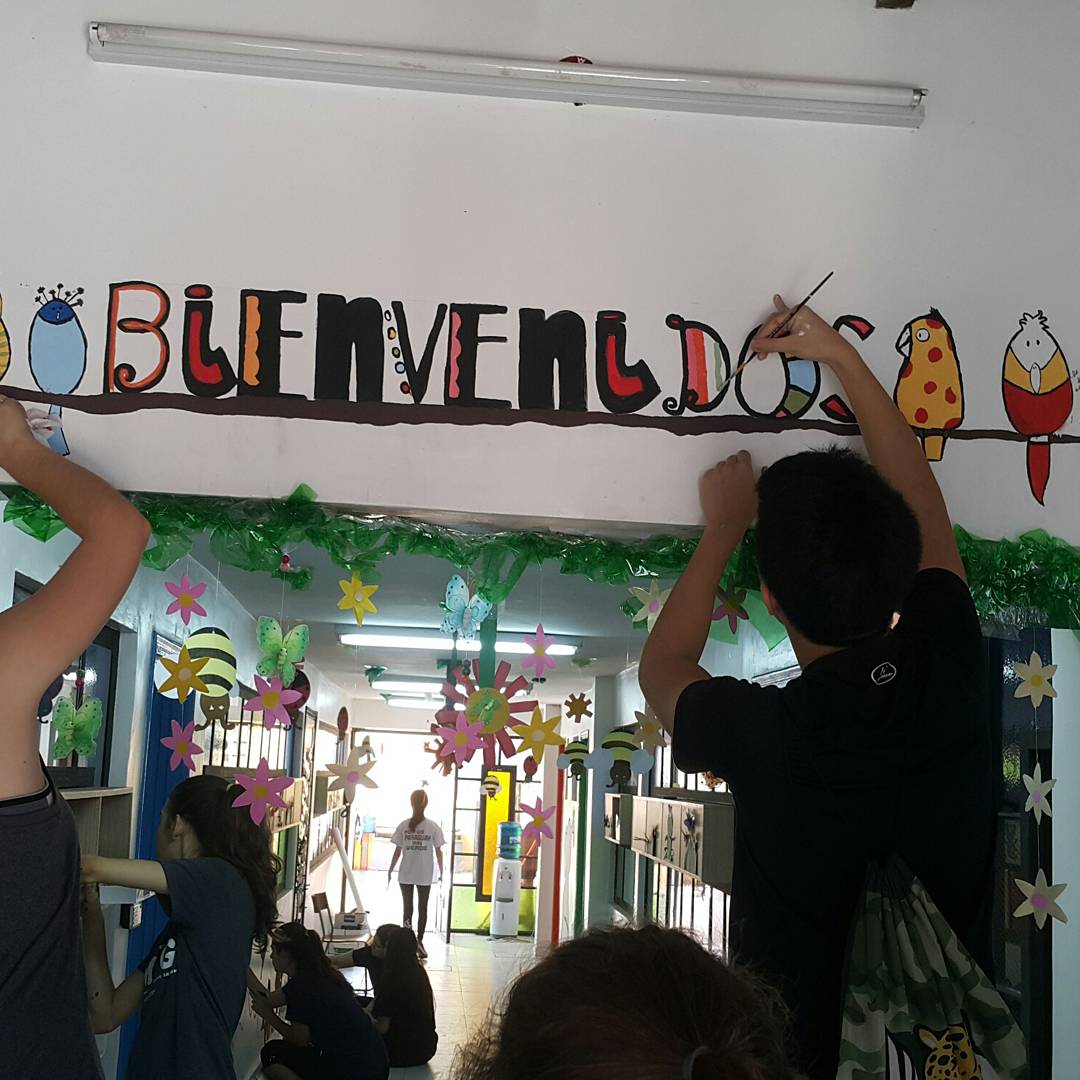 coninparaguay's tweet photo. Gracias a los estudiantes del Colegio ASA por ambientar uno de nuestros Centros de Prevención y Recuperación Nutricional #ConinPy . Sumemos fuerza para la erradicación de la #DesnutricionInfantil https://t.co/nUUEUM2vfW