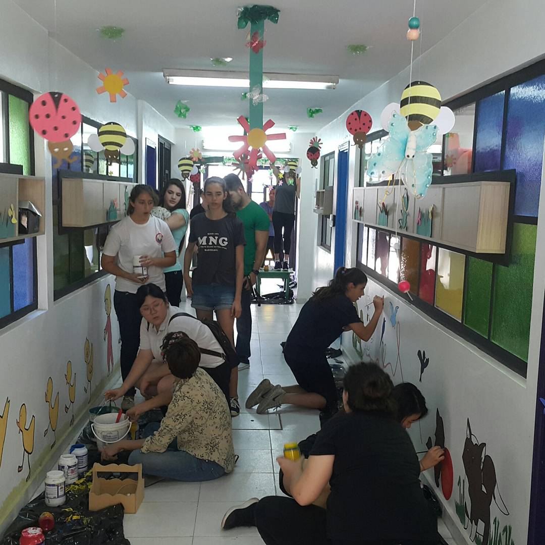 coninparaguay's tweet photo. Gracias a los estudiantes del Colegio ASA por ambientar uno de nuestros Centros de Prevención y Recuperación Nutricional #ConinPy . Sumemos fuerza para la erradicación de la #DesnutricionInfantil https://t.co/nUUEUM2vfW