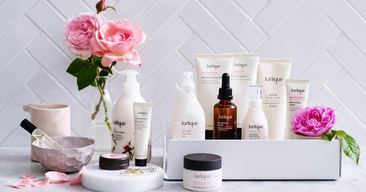 kaylamathwig's tweet photo. BLACK FRIDAY EXCLUSIVE: 30% Off Jurlique Natural Skin Care Products + 4 FREEBIES! #CertifiKIDAd - https://t.co/Wr5mp5Bfgx https://t.co/ZpcZpyiXsn