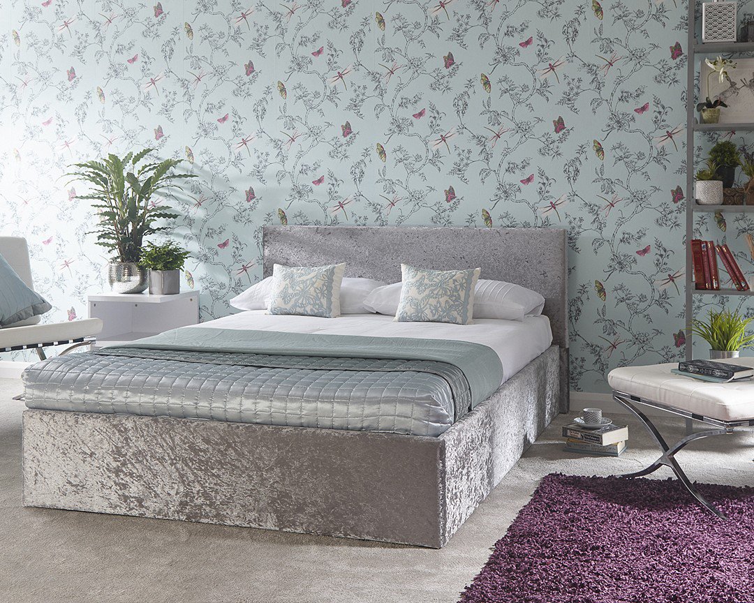 Direct_HQ's tweet photo. Crushed Velvet Ottoman Storage Beds... Side or End Lift https://t.co/qZriMlsvTj https://t.co/5wMmDsqL3u