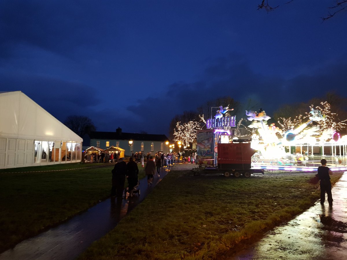 radiomidwest's tweet photo. .@IceCastlebar is officially open and it looks AMAZING! #ItsBeginningToFeelALotLike... https://t.co/c3Xmq30zv9