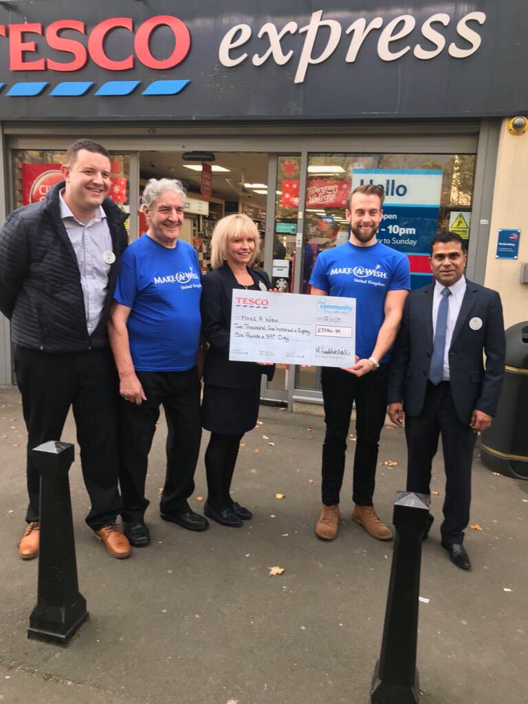 martleatherdale's tweet photo. What an amazing effort from Area 912 #proud Halloween fundraiser for #MakeAWish  and £2.5k raised from the people of East London 👏😃💕 https://t.co/8vqCMG9qbE