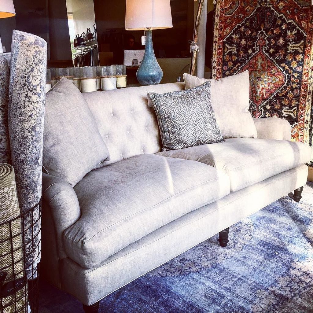 bluehandhome's tweet photo. What’s new &amp; exciting.. our Henderson sofa @bluehandhome @bluehandhome2 #greenliving #figure8 #chapelhill #wrightsvillebeach https://t.co/etVPHylho7 https://t.co/zPUUOh07Lv