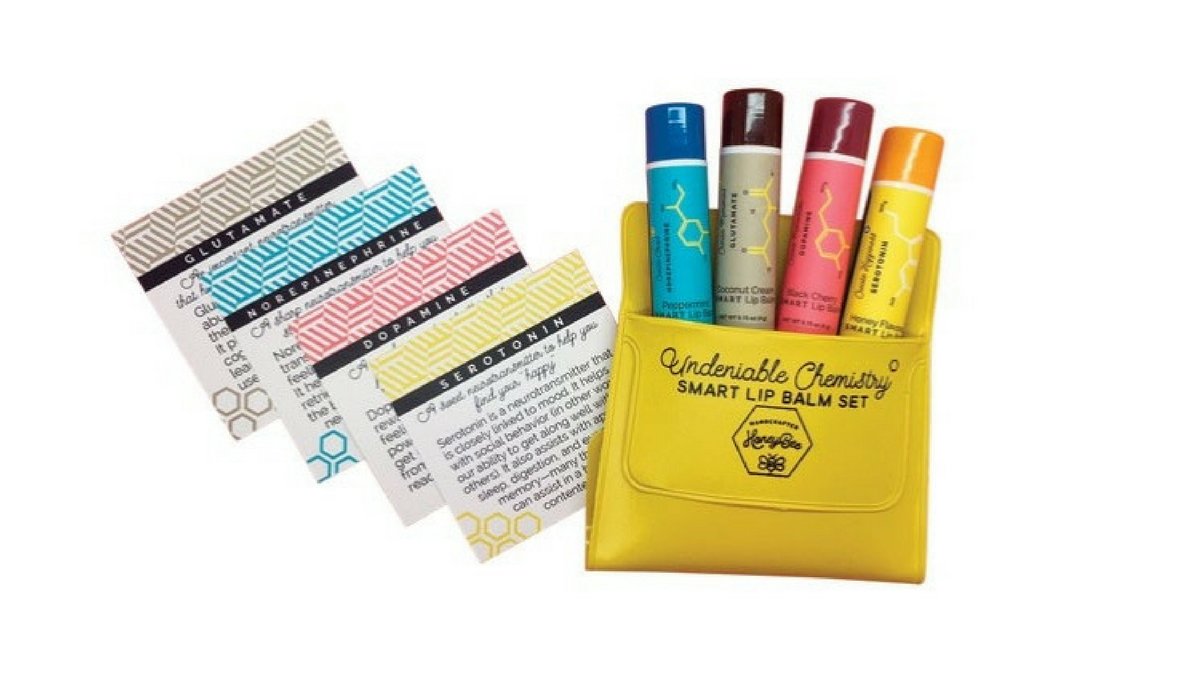 cenmag's tweet photo. Grab some #chemistry-themed gifts this season for your molecularly minded friends. More gift ideas here: https://t.co/xH0nvTekjv https://t.co/Y4s7MisyIx