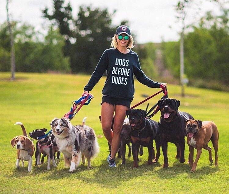 Pawz's tweet photo. Every purchase at https://t.co/KJnLnf6NJD raises money for homeless dogs 🐾 https://t.co/yfisfqFJks