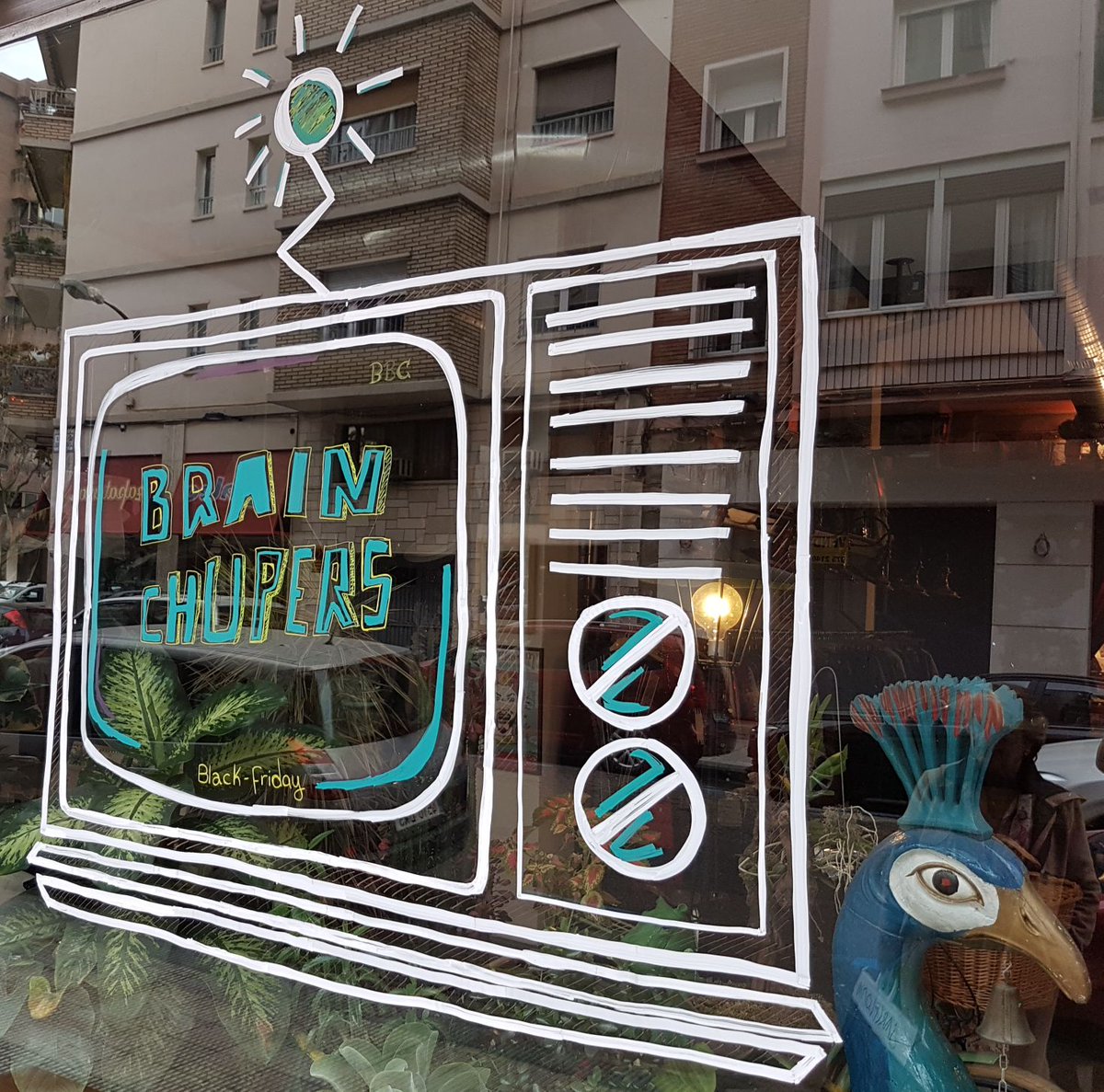 Bahnhof Shop tweet media