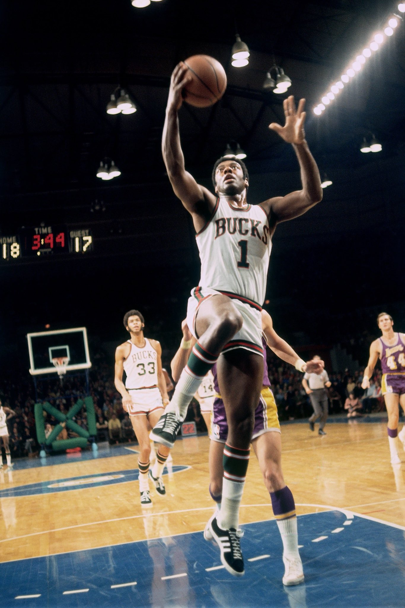 To wish Oscar Robertson a Happy Birthday!  : Vernon Biever / NBAE via Getty Images 