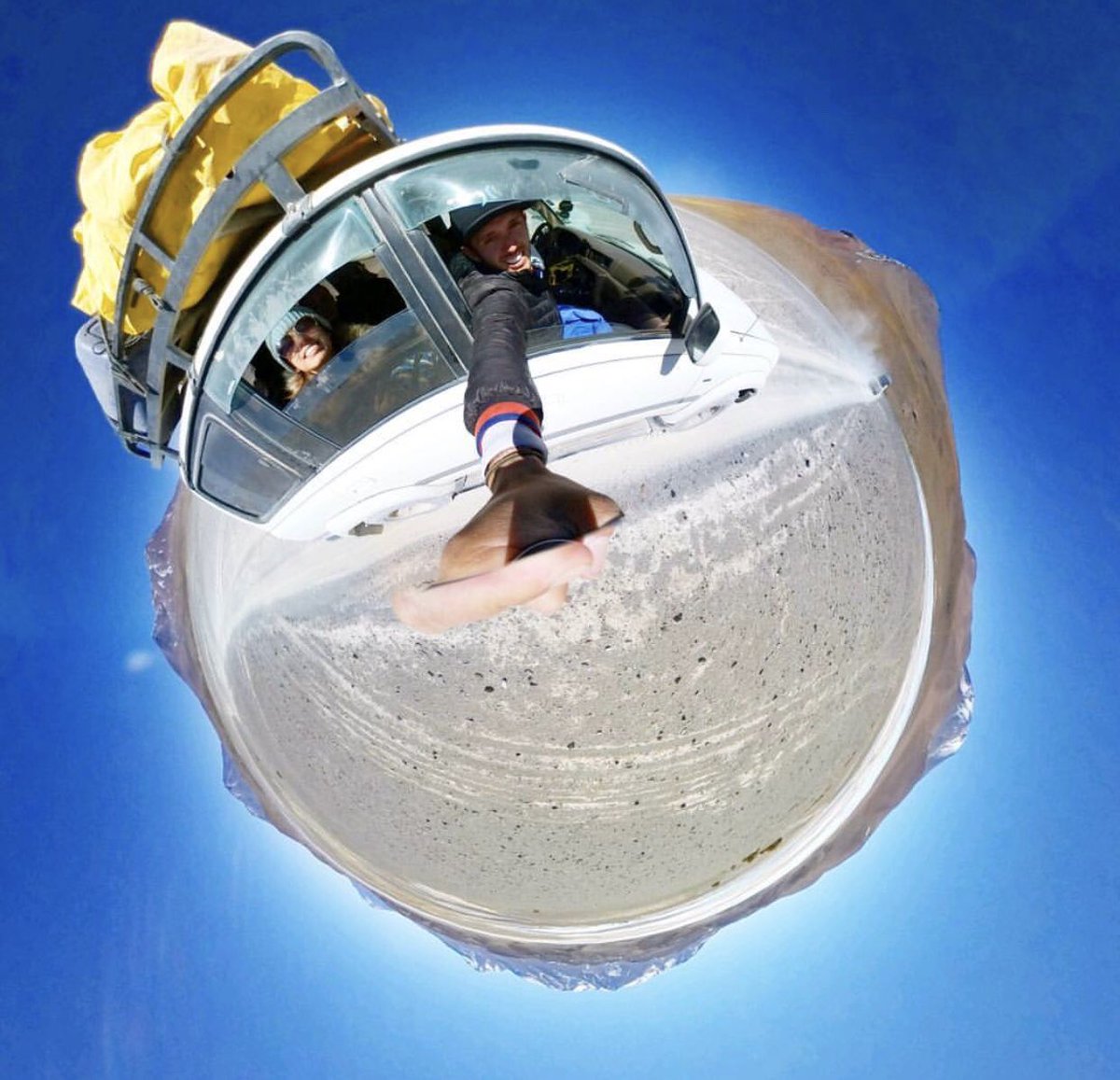 TinyPlanet2's tweet photo. Life is a journey that must be traveled no matter how bad the roads and accommodations - Oliver Goldsmith

#Andes #Bolivia #tinyplanetcouple #tinyplanet #javicel #coupleswhotravel #360 #vr #travel https://t.co/fFuZrbOFqn