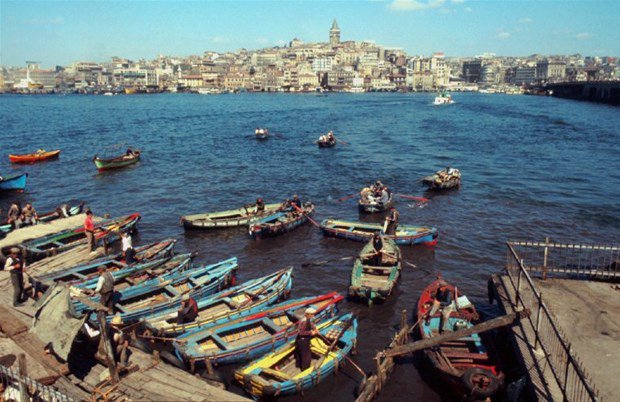 Pluriforma's tweet photo. #Eminonu #Istanbul #Nostalji #eskiler https://t.co/SblVdFSvKL