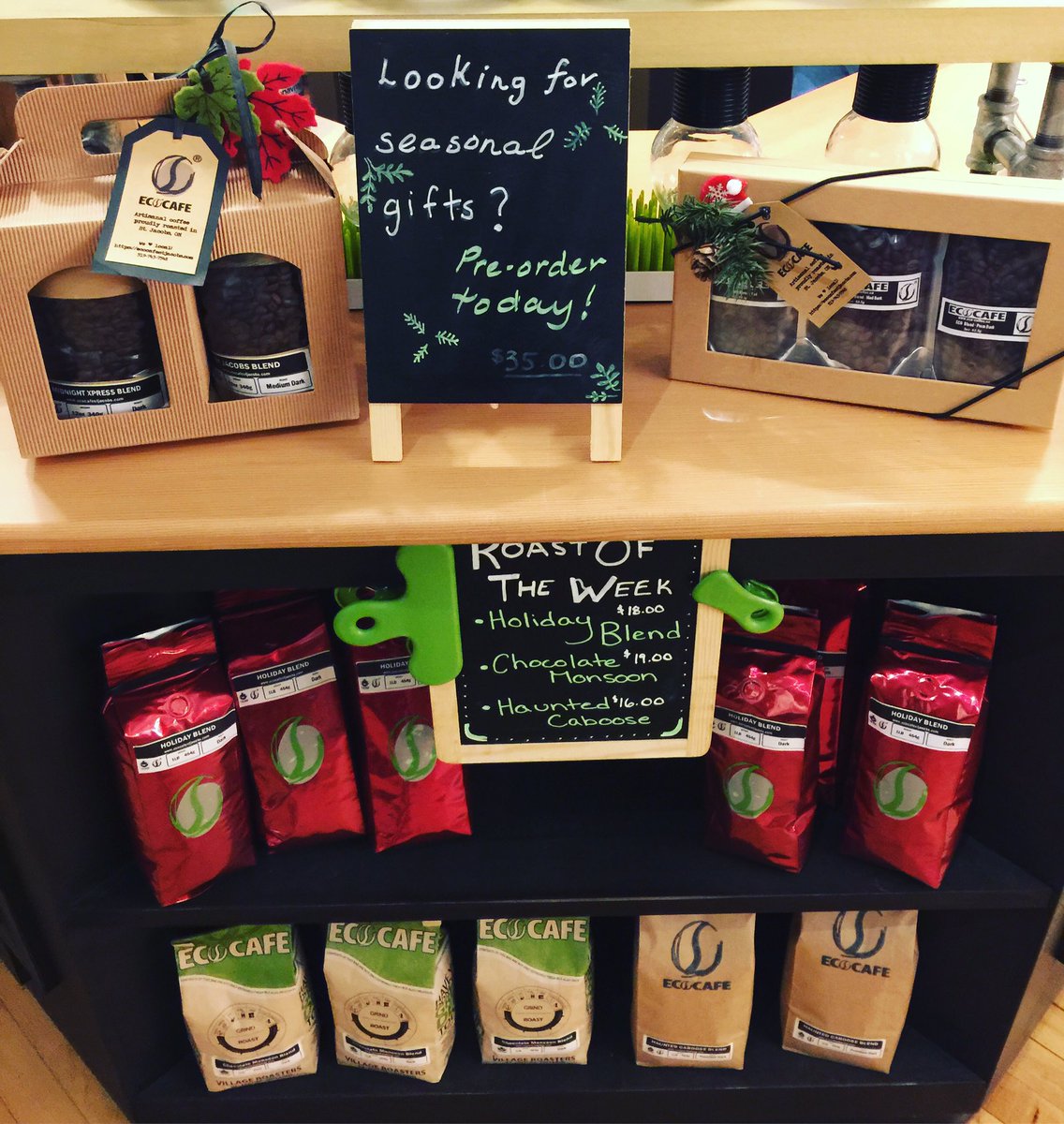 EcoCafeStJacobs's tweet photo. Currently roasts of the week:
☕️holiday blend $18
☕️chocolate monsoon $19
☕️haunted caboose $16
#ecocafesj #roastedlocally #stjacobsvillage https://t.co/QA3mt1sAA6