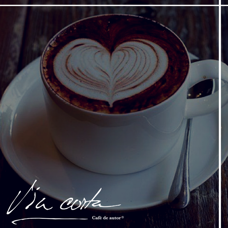 ViaCortaCafe's tweet photo. #QueMeFalteTodoMenos mi delicioso café en viernes #ViaCorta https://t.co/E50ZC5goS5