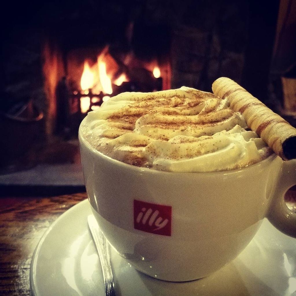 Perfection in one photo
#realale #realpub #realfire #comfort #hotchocolate