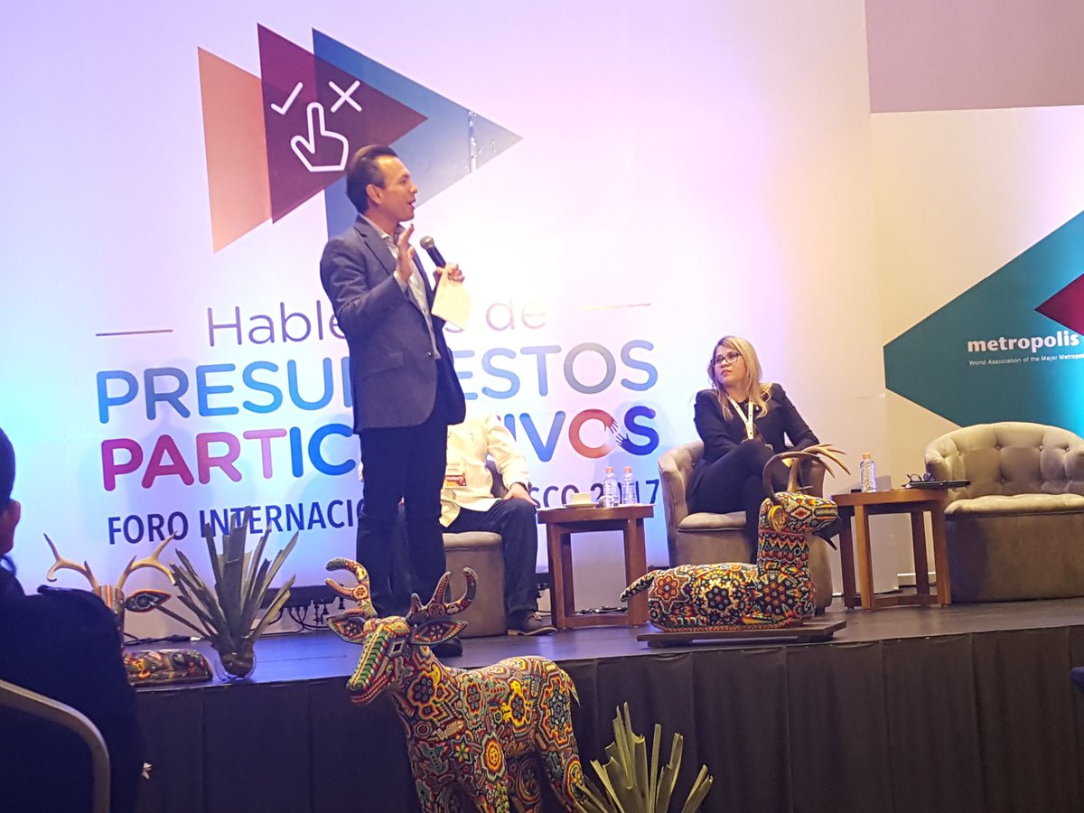 ZapopanGob's tweet photo. "El fideicomiso #CUSMAX integra los recursos recaudados por concepto de incremento en la densidad de edificación. El 50% va a obras en colonias vulnerables", @PabloLemusN. https://t.co/eBHitdE9UF