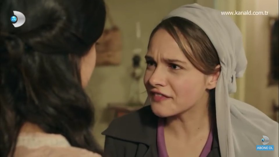 tugce_hileon's tweet photo. Siz aynısınız ama 😂😂 

#HiLeon https://t.co/eqKpRADTdc