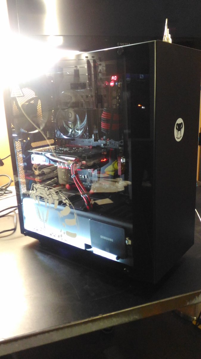 G33Kvalence's tweet photo. NZXT VIPER S340 ELITE @NZXT https://t.co/FnWKsPpib3