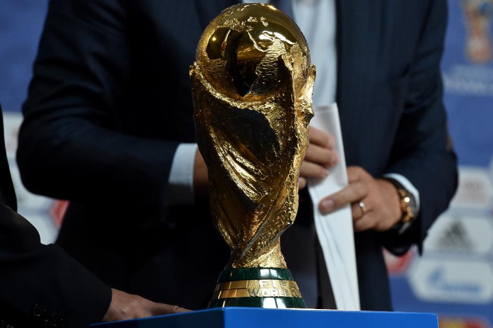 ForbesSports's tweet photo. These are the world's most valuable sports brands of 2017 https://t.co/O35M7toh8Q https://t.co/8yLJzqua22