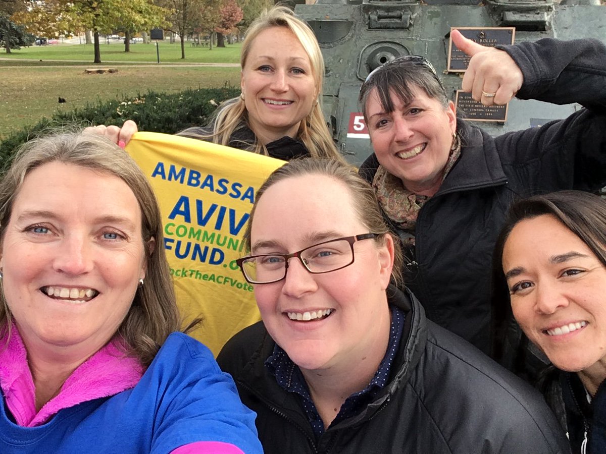 BantingHouse's tweet photo. From our friends @DiabetesCanON: "Thank you @AvivaCanada for your support &amp; commitment to helping our community live a healthy &amp; active lifestyle to help prevent onset of #T2 #diabetes. Your London Branch team were in the #Freeat3 spirit, walking around Victoria Park. #ldnont https://t.co/pwIXkxk5ca
