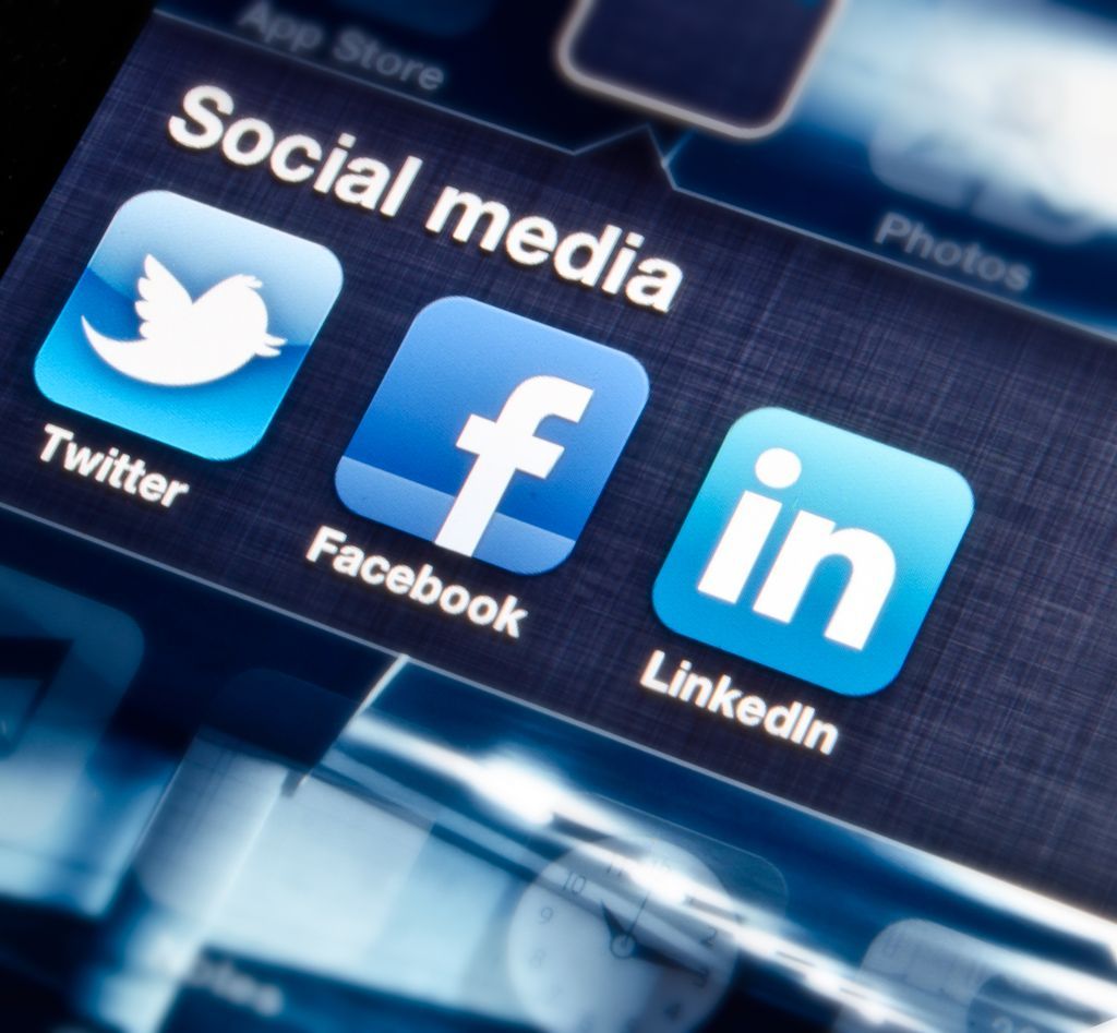 BeSocialEasy tweet picture