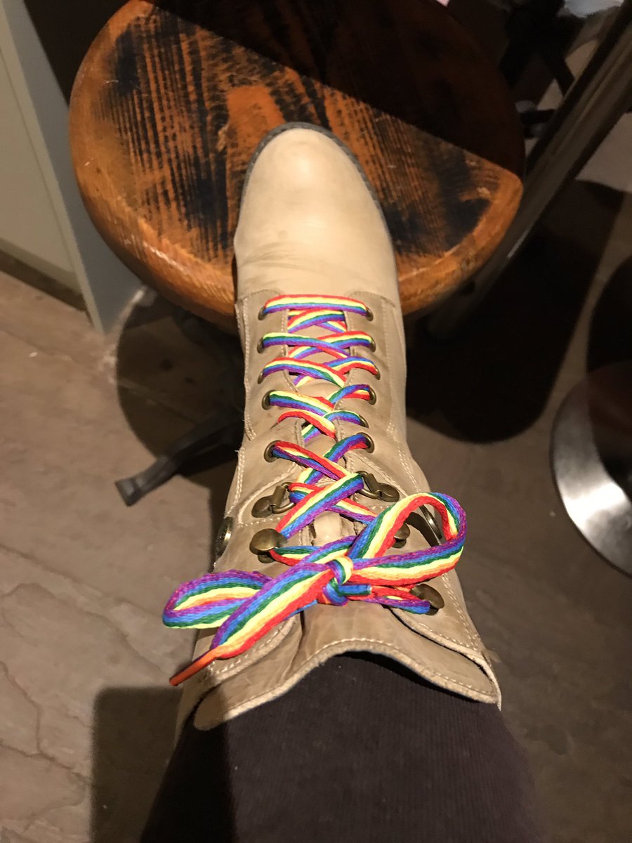 Excited to be heading to @WFCOfficial for @Lionesses game tonight with my @stonewalluk @premierleague @prideinfootball rainbow laces #makesporteveryonesgame