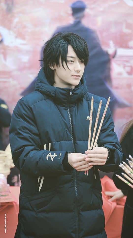 ppalmm_jk's tweet photo. แงงงงงงง ทำไมหล่อแบบนี้ เทาหล่อมากกก >< https://t.co/SL4F3LTOQx