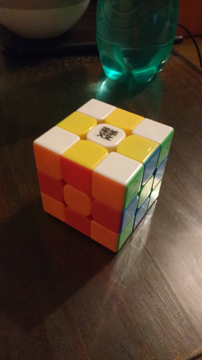 Francois Van Niekerk On Twitter I Take A Rubiks Cube From