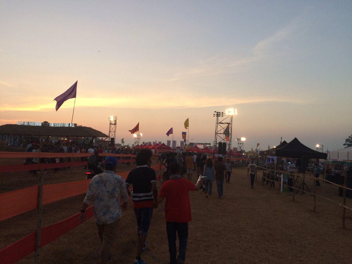 beingbk_'s tweet photo. @indiabikeweek had an awesome day at #IBWgoa with the amazing machine's and one of the best rider's from India ๐ฎ๐ณ @IndiaTriumph https://t.co/LHKDUapz98