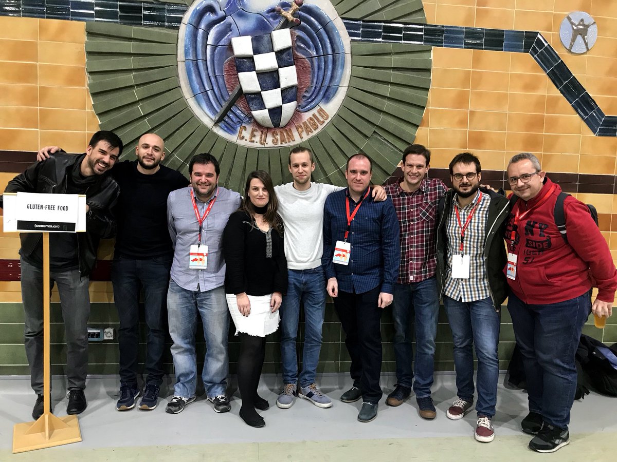 pbayarri's tweet photo. Delegación @openfinance en el #codemotion 100% #coding https://t.co/qIZTrRqR6I