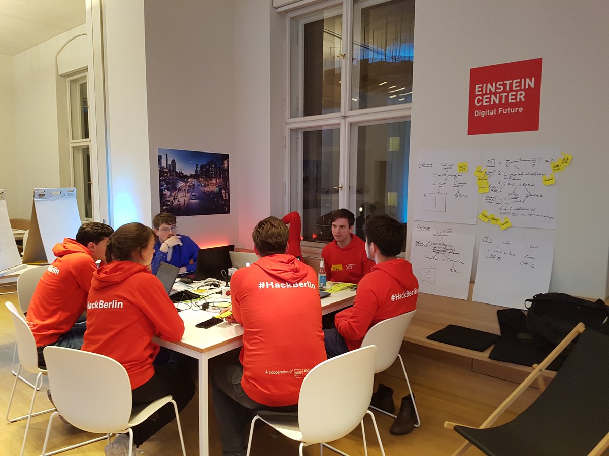 ECDigitalFuture's tweet photo. Have a great nightshift! @ECDigitalFuture @DigitalLife_DAI #digitalfuture #hackspace #HackBerlin https://t.co/Ri0KMNY3mr