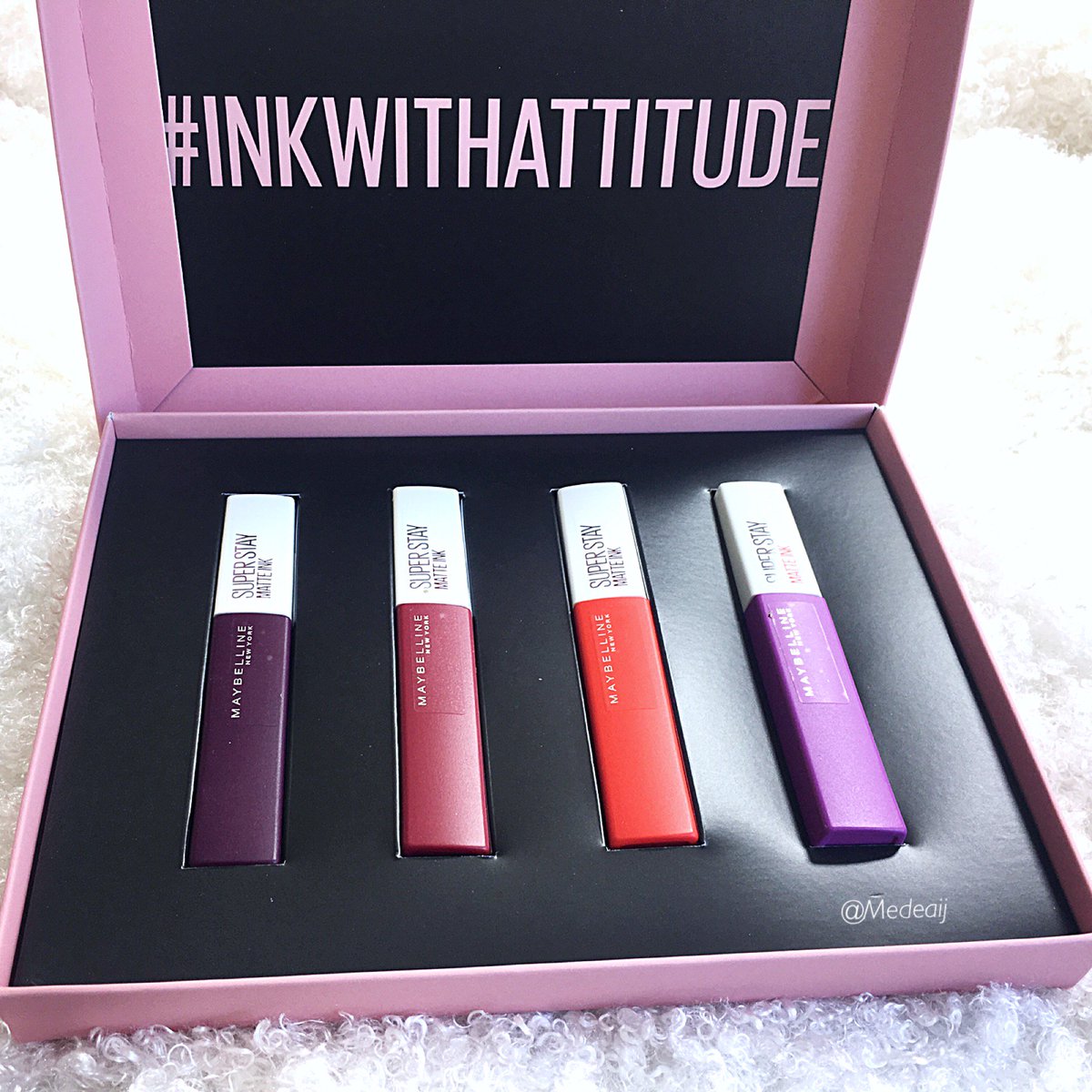 Medeaij's tweet photo. @maybellineNYUK Superstay Matte Ink, who wants a lip swatch? 🤔
Left👉🏾Right
Escapist
Pioneer
Heroine
Creator

#INKWITHATTITUDE
#maybellinesquad https://t.co/1p8C0EFiu6