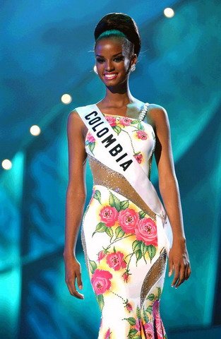 miss_coronas's tweet photo. Recordando la primera gran belleza de ébano que nos representó en
#MissUniverse #Colombia https://t.co/23OnzLn5BQ
