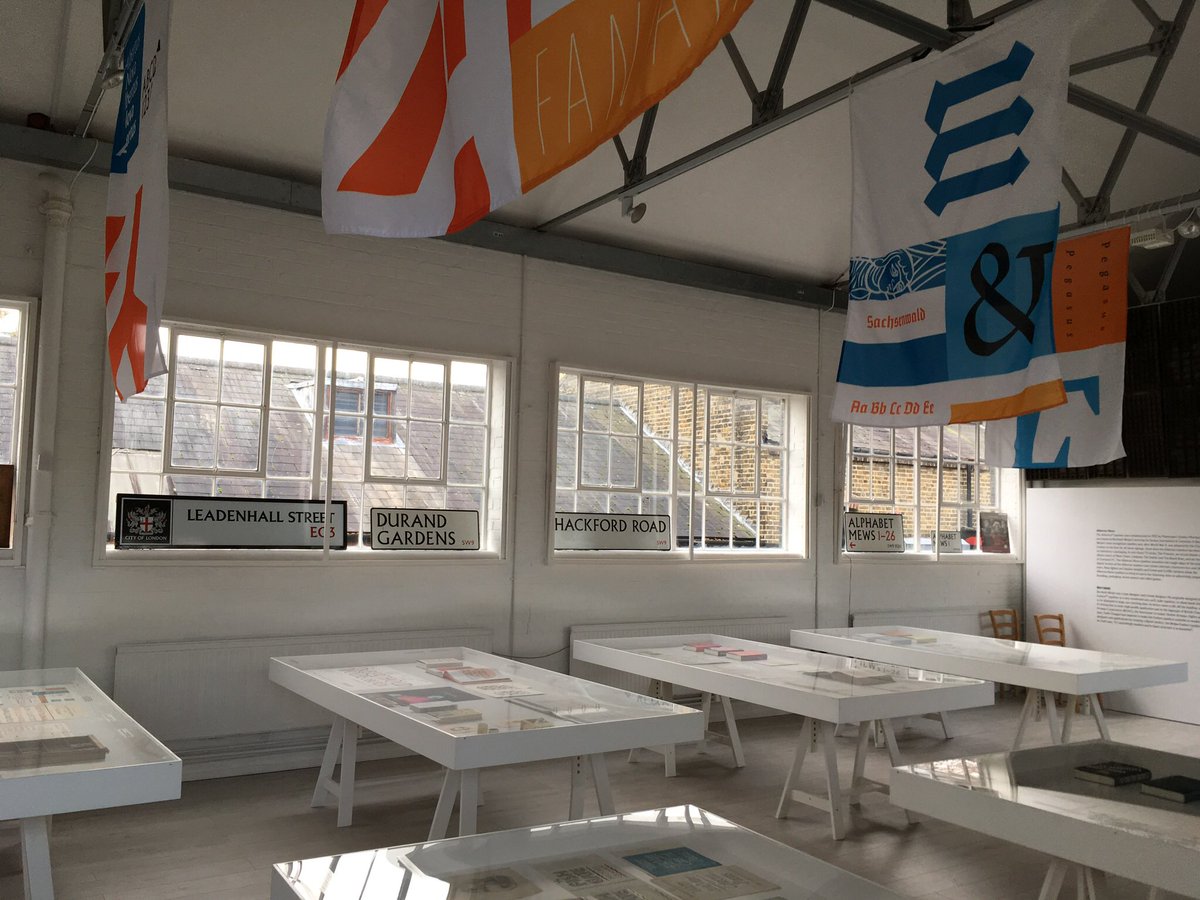 richardprice500's tweet image. A fantastic space and exhibition at the @TypeArchive - and a real treat to meet and talk with Archive founder Sue Shaw.
#StructuredPerambulation 
#London 
#TypeThursday