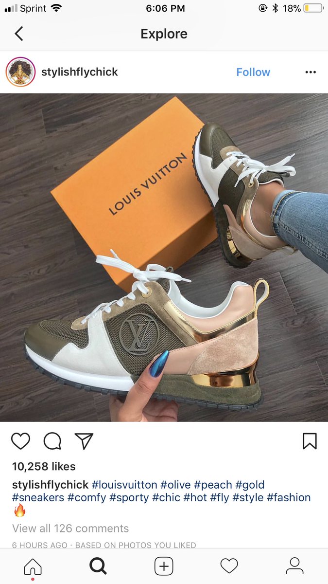 QueennJess's tweet photo. All I want for Christmas 😍😭 https://t.co/gFA5dk2Pwf