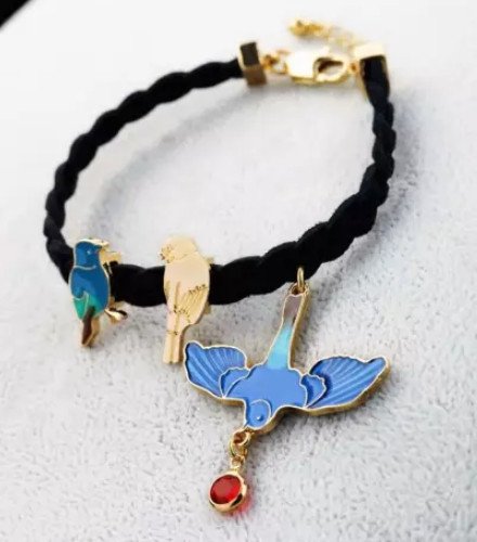 rockfeatherb's tweet photo. Such a beautiful bracelet, which you can get right now❗💕💟 Use the link in our bio to shop❗❤️🛍️
#streetstyles #fashion #fashionweek #girls #ootd #onlineshopping
#fashioninspo #fashiondaily #bracelet #styletips #styleoftheday #photooftheday https://t.co/p1ndKtmgnK